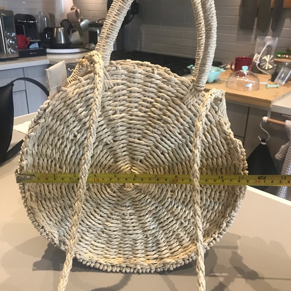 Rattan bag - Picture 3 of 4